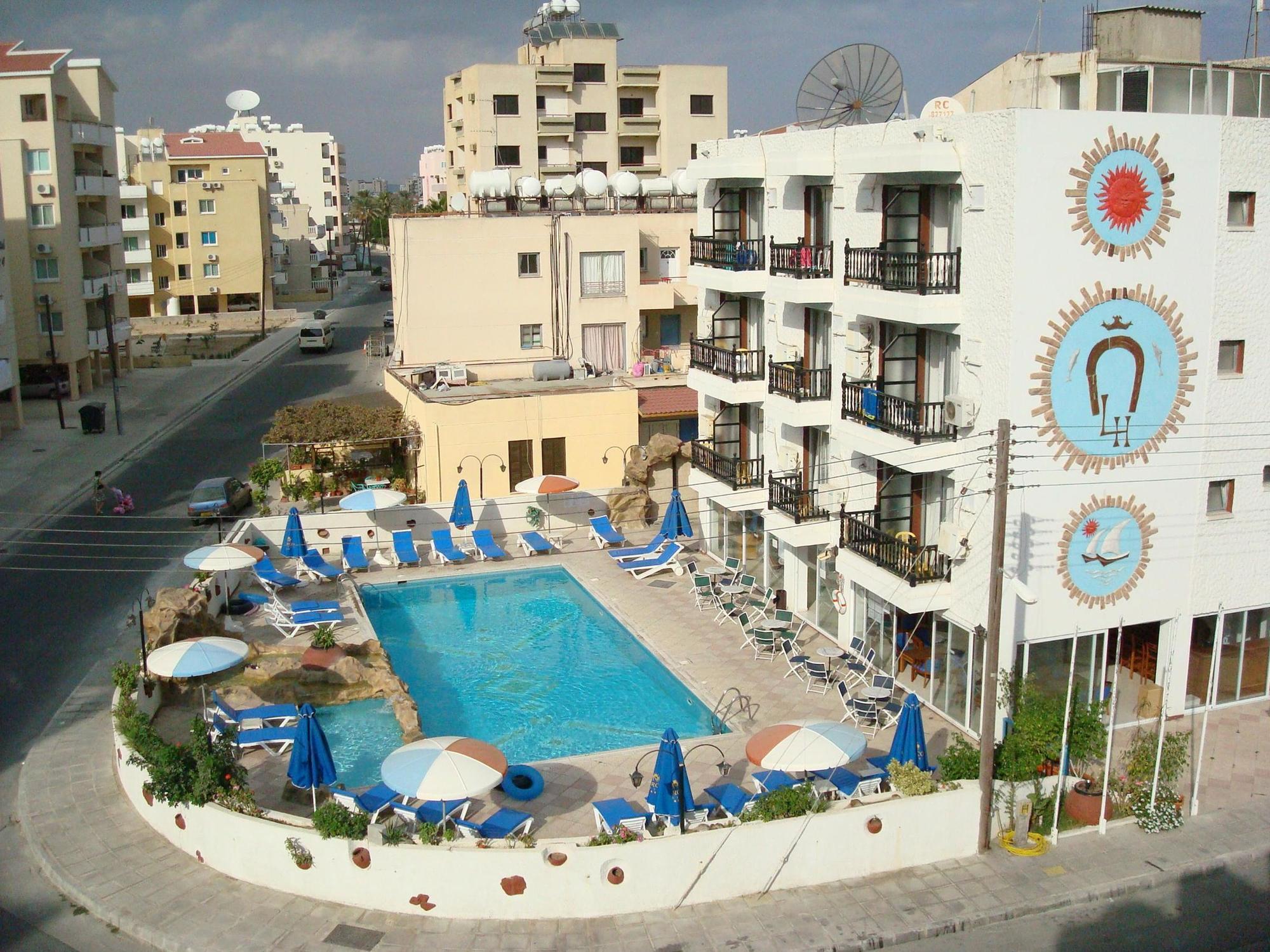 Hotel Best Western Plus Larco à Larnaca Extérieur photo