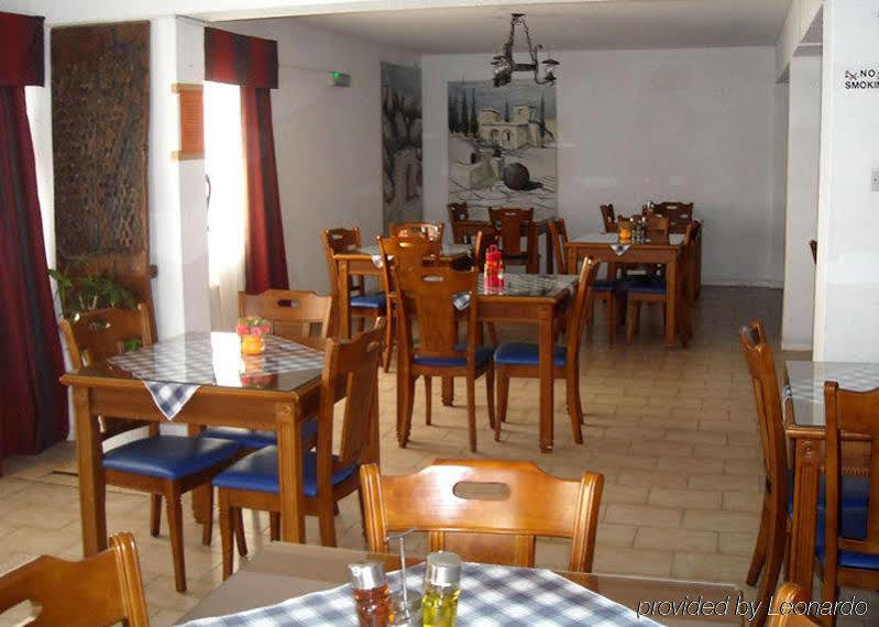 Hotel Best Western Plus Larco à Larnaca Extérieur photo