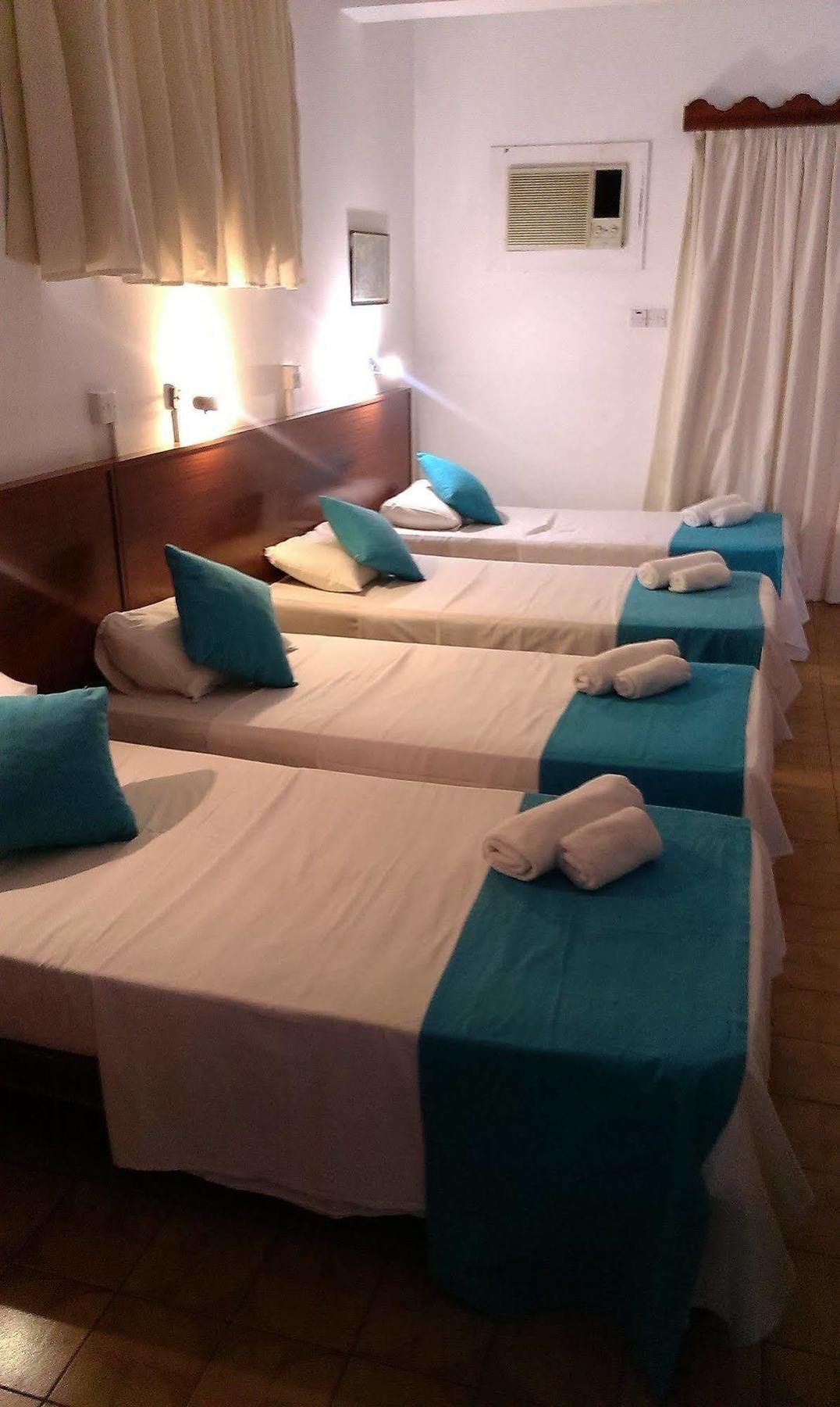 Hotel Best Western Plus Larco à Larnaca Extérieur photo